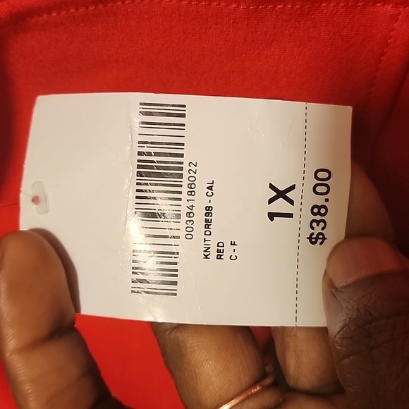 Red off the shoulder dress - Picture 5 of 5